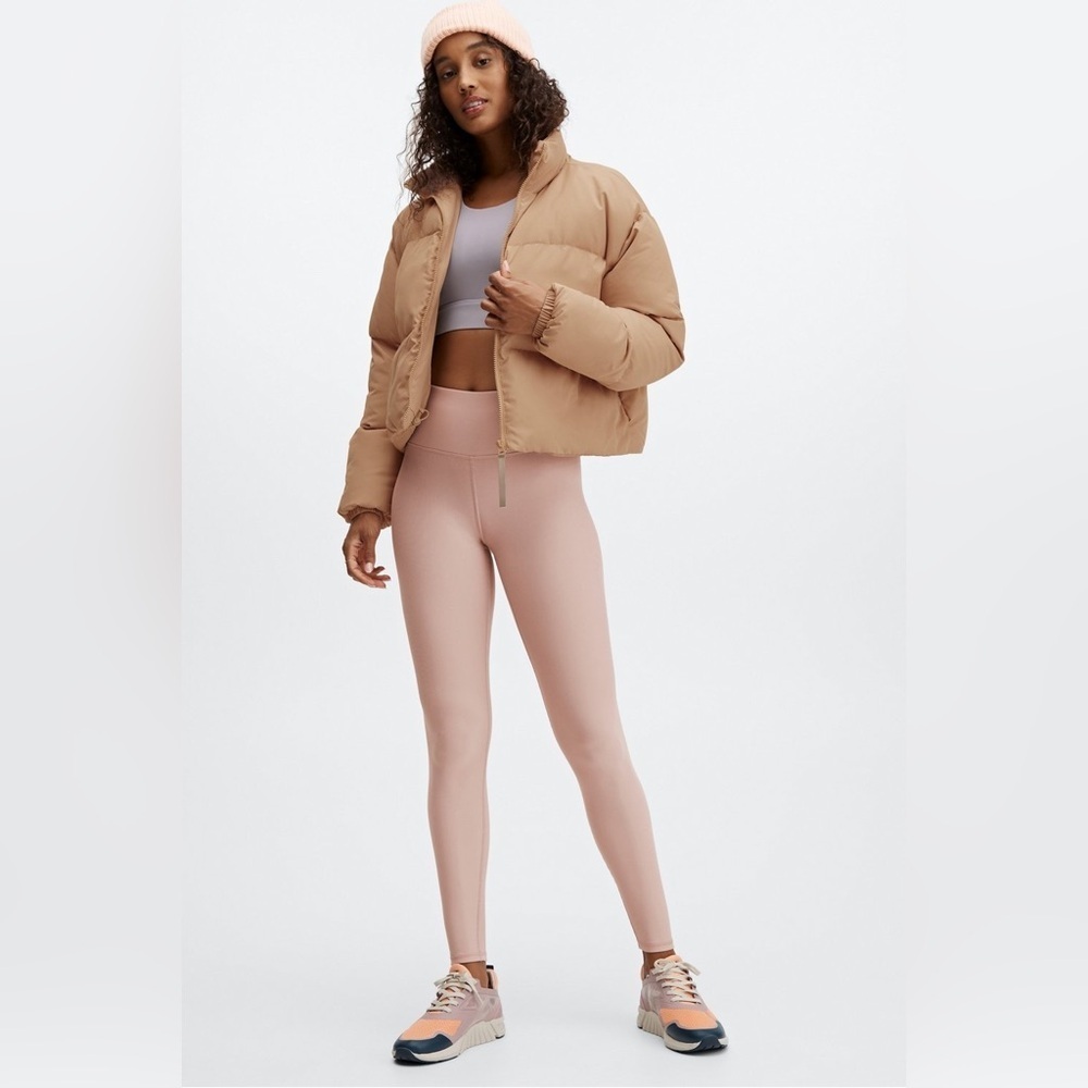 Fabletics Wander Cropped Puffer Jacket in Desert Size XL Coat Insulated